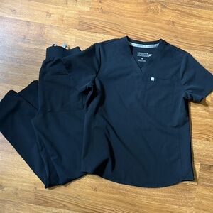 Fabletics Black Performance Scrubs